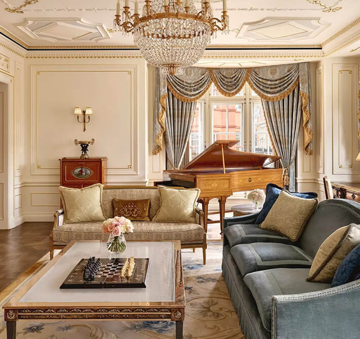 Royal Suite interior