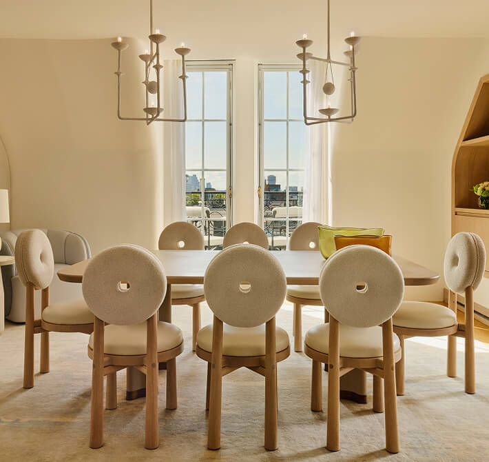 Grand Terrace Suite dining area